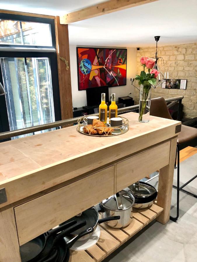 Appartement Magnifique Loft Climatise Buttes Chaumont Parijs